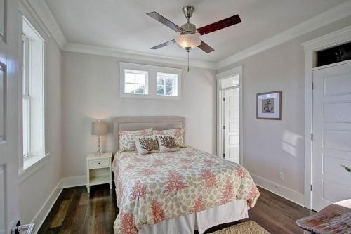 2301 Palm Boulevard Home