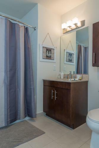 Apartamento Skyline Luxury Home Suites On Washington Blvd