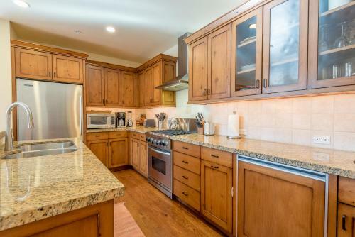 Westview Terrace # 3