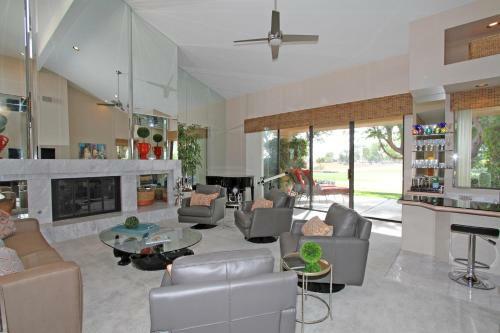 La Quinta House #166 Home