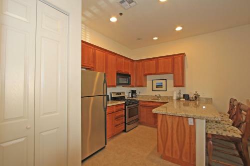 1 Bedroom Condominium In La Quinta, Ca (#clr105)