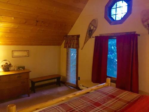 Pinecone Cabin