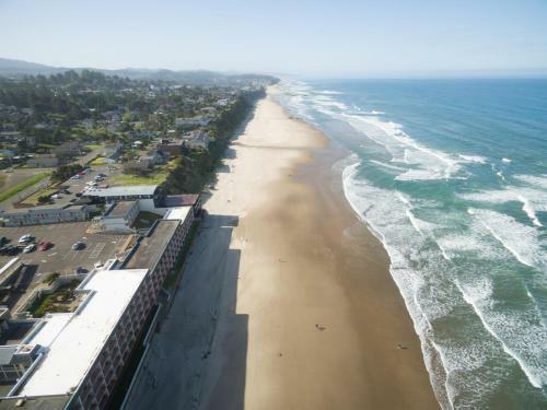 Family Tides House 3033