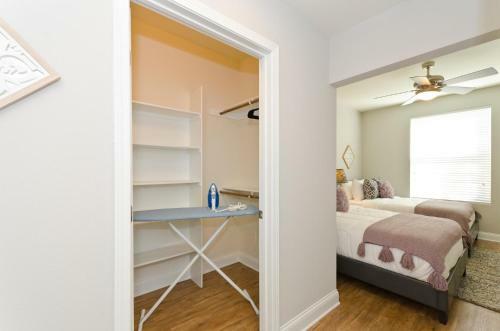 Apartamento Urban Hollywood Chateau Suite