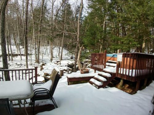 Little Brook House At Echo Lake