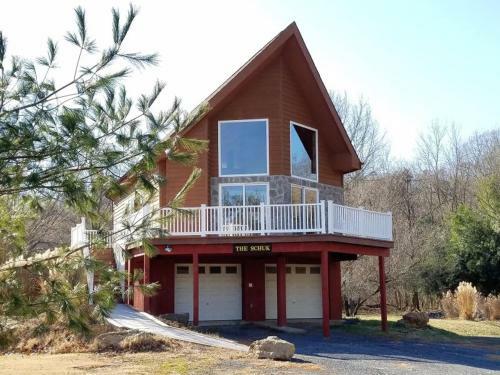 The Shuck - Christophers Riverside Cabin 1