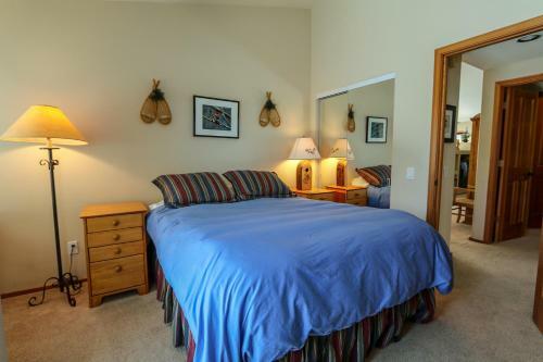 Apartamento Snowcreek V #927 Condo