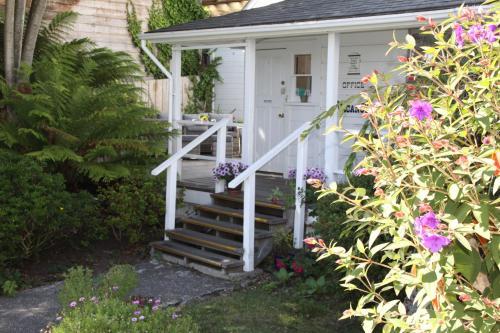 Seagull Inn Bed & Breakfast