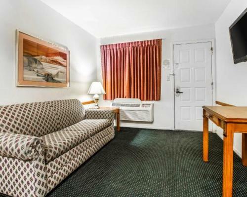 Hotel American Inn & Suites Mesa