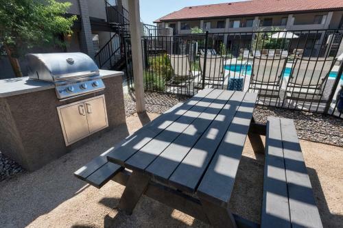 Apartamento Rio Salado Place 110 Apts