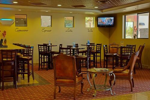 Hotel Best Western Legacy Inn & Suites
