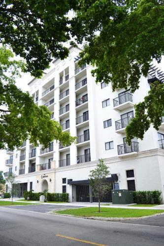 Apartamento Alhambra View | 2 Bedroom | 4th Flr 02