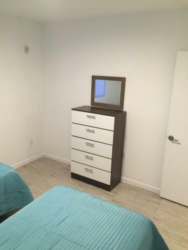 Apartamento Alhambra View | 2 Bedroom | 3rd Flr 00