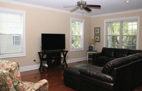 Saratoga Sands Home