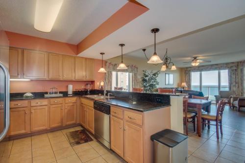 Apartamento Malibu Pointe 1001 2nd Row Condo