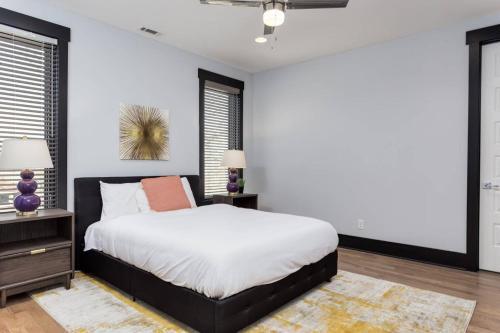 Four-bedroom Four-bath West End Townhouse
