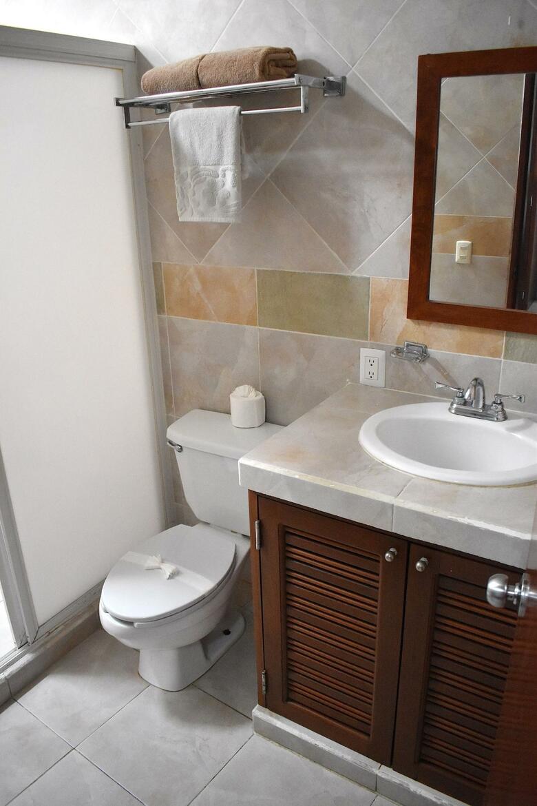 Hotel Plaza Almendros