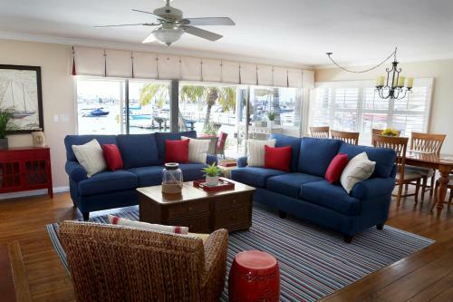 1400 South Bayfront 5 Bedroom Home