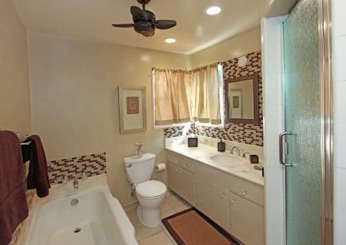 3909 Marcus Ave (68392)