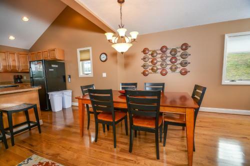 Strawberry Fields Three-bedroom Holiday Home