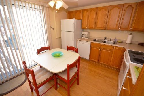 Bay Cove 52 Townhouse