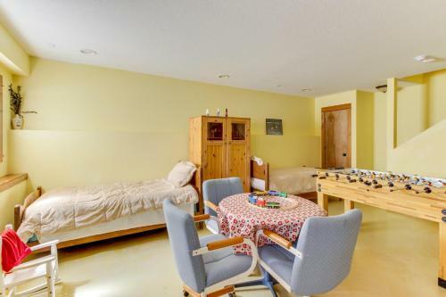 Victoria's Beach Retreat