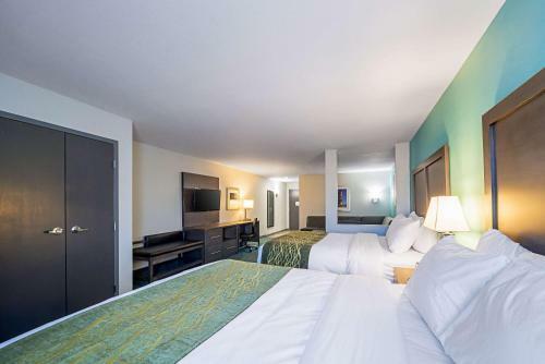 Hotel Comfort Inn & Suites