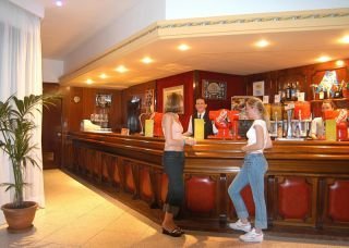 Hotel Hi Cala Blanca
