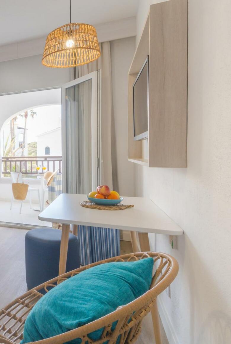 Aparthotel Fergus Club Carema Splash