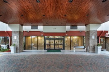 Hotel Holiday Inn North Lake