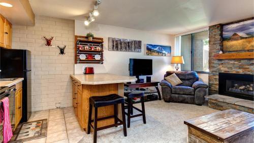 Apartamento 1704 Captain Molly Drive Condo