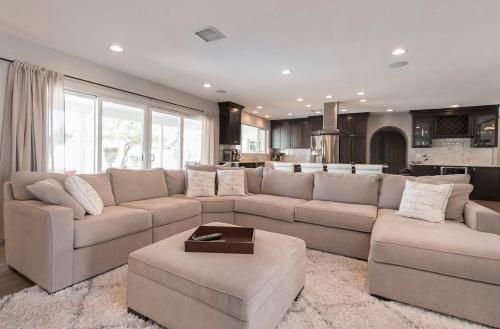 Warm Contemporary