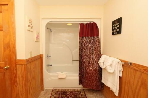 Walnut Grove (#2) - Three Bedroom