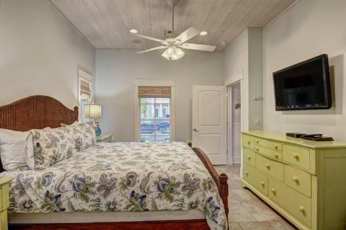 Cinnamon Shore- Casa Del Mar 103 St
