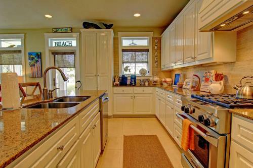 Cinnamon Shore- The Veranda 141 Be