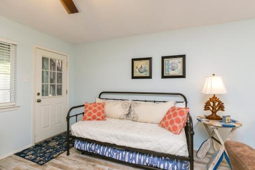 622 N Palimino Drive Home