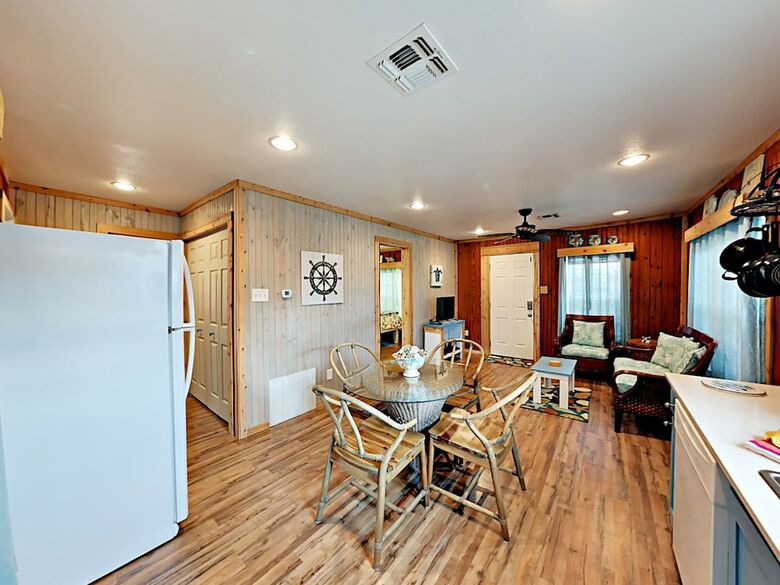 Sunrise Cabana - Two Bedroom Home