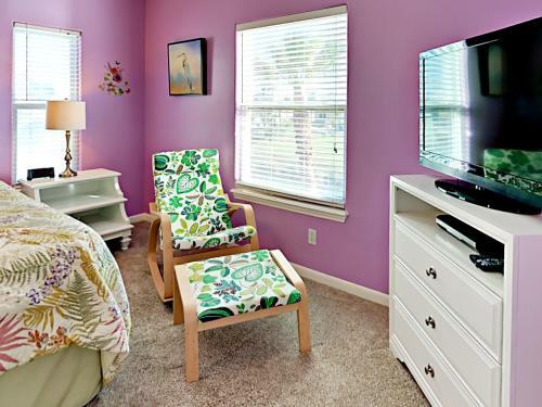 Beachy Keen - Five Bedroom Home