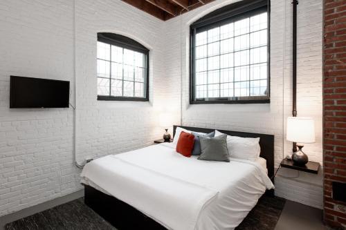 Bed & Breakfast Dye House Lofts