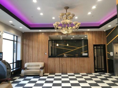Airtrain Plaza Hotel Jfk Airport
