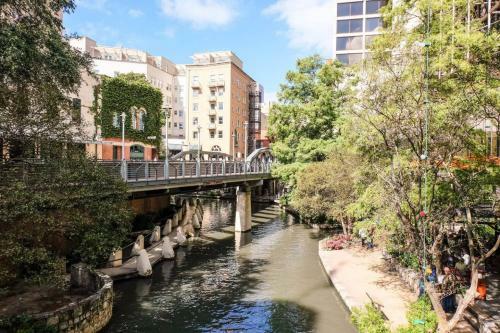 Apartamento Urban Luxury 2br Apt Near Riverwalk