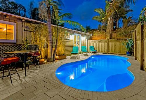 #363 - Poolside Paradise Three-bedroom Holiday Home