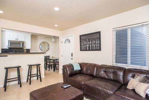Apartamento Two-bedroom, One-bath Apt
