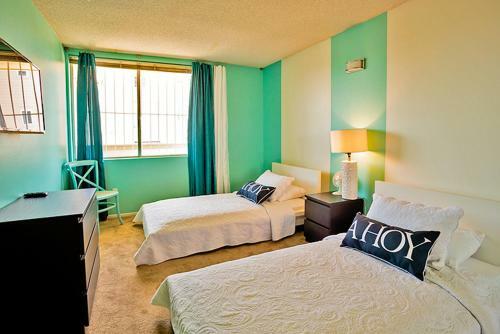 #3755 - Oceanfront Getaway Two-bedroom Apartment