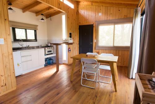 Lodge Viva La Pepa Caba�as Al R�o.