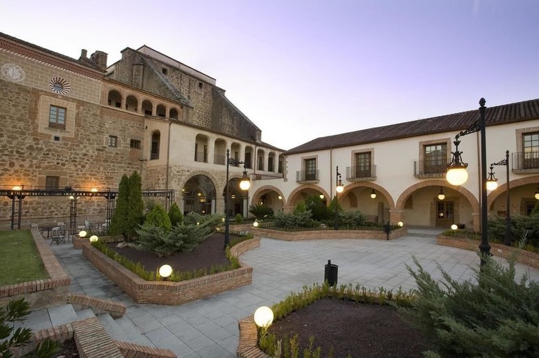 Hotel Parador De Plasencia