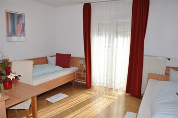 Business Hotel