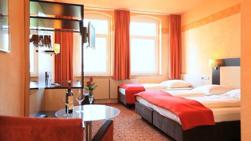 Adesso Hotel Astoria