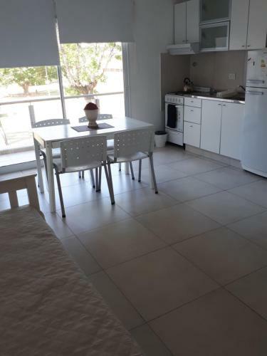 Apartamento Frente Al R�o