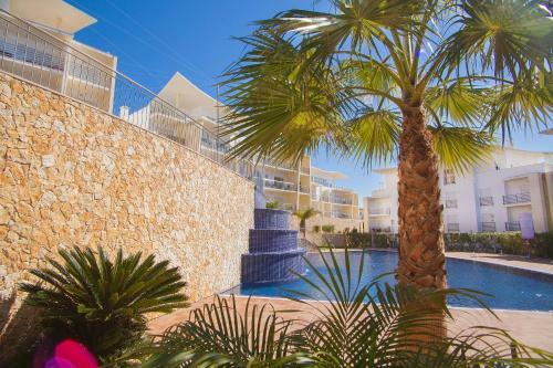 Spacious T1 Apartment With Sea Wiev
